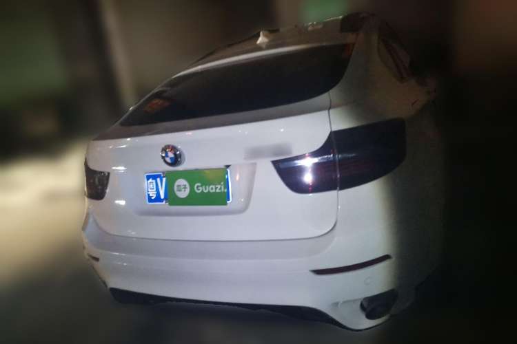 Used BMW X6 2009 xDrive35i Rear