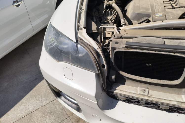 Used BMW X6 2009 xDrive35i Right Front Headlight