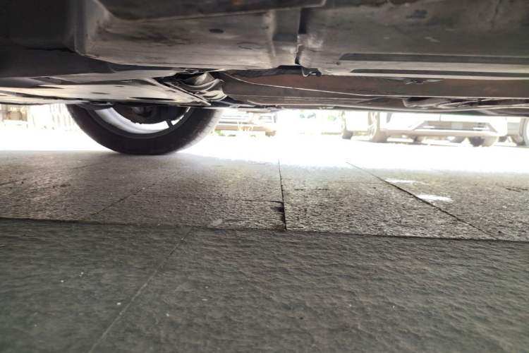 Used BMW X6 2010 X6 M Chassis Front Left