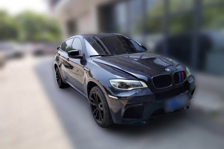 Used BMW X6 2010 X6 M Front Right 45 Deg