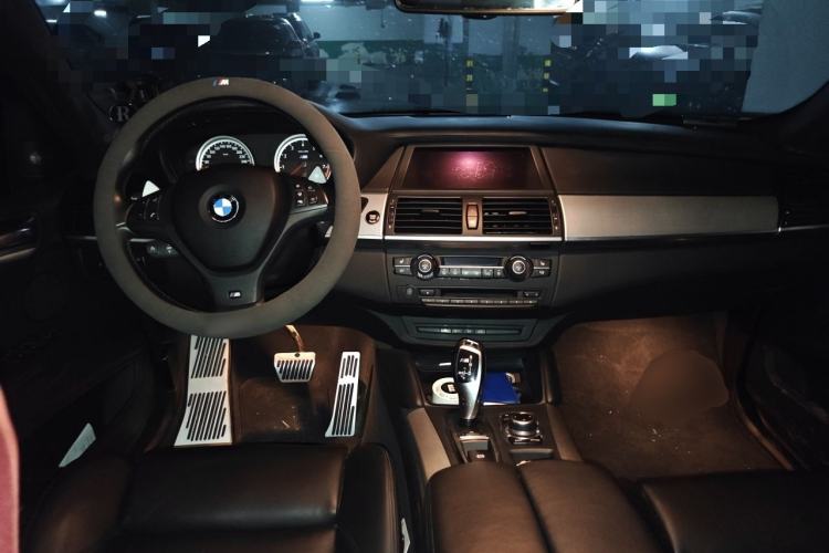 Used BMW X6 2010 X6 M Center Console