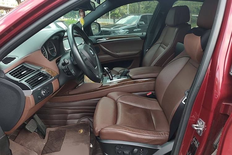 Used BMW X6 2010 4.4T hybrid version Left Front Seat