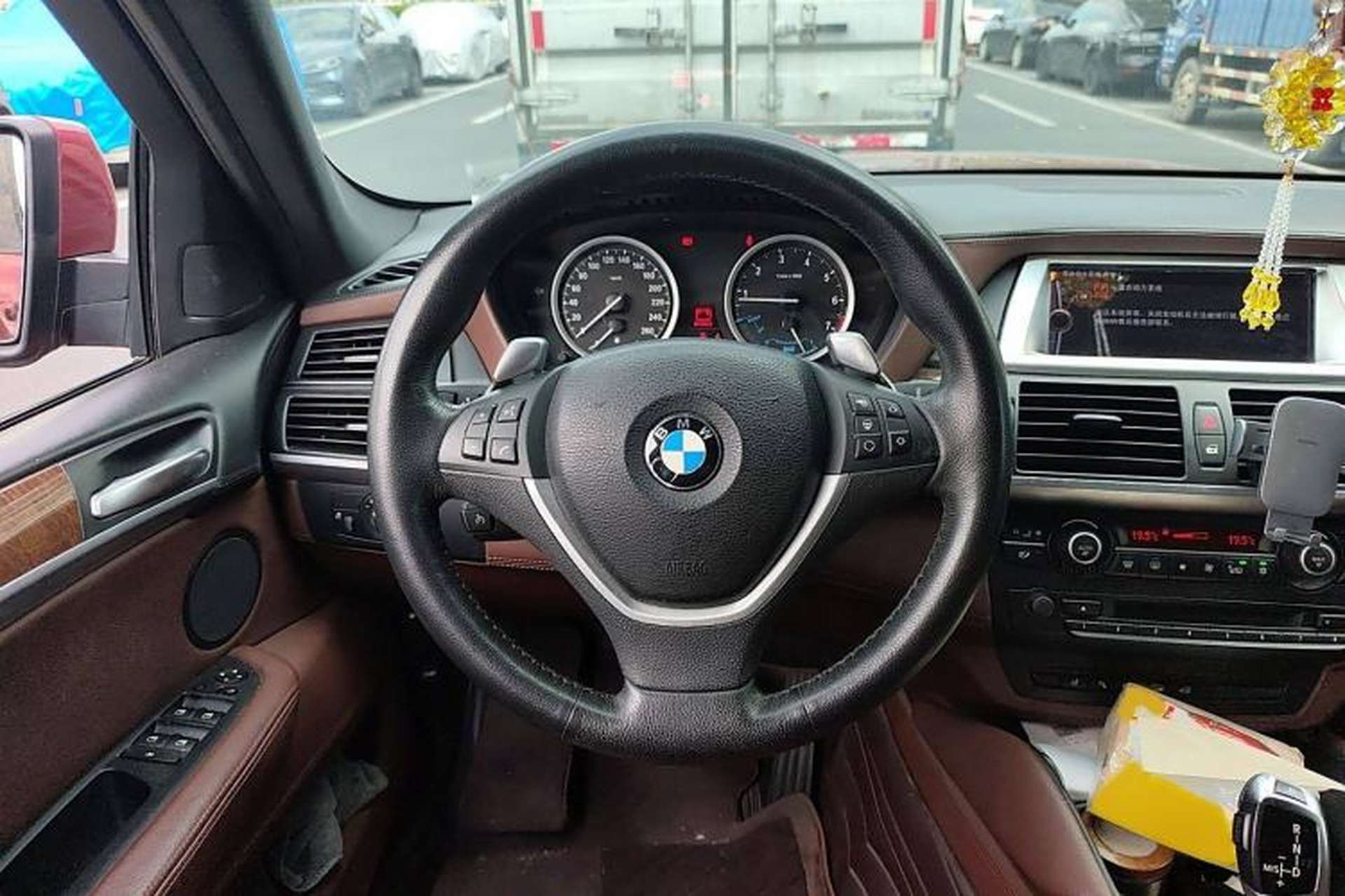Used BMW X6 2010 4.4T hybrid version Steering Wheel