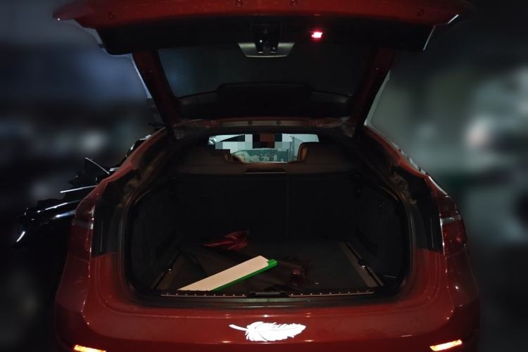 Used BMW X6 2010 X6 M Trunk