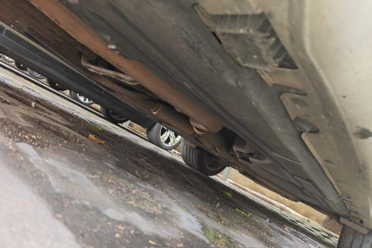 Used BMW X6 2010 X6 M Chassis Front Left