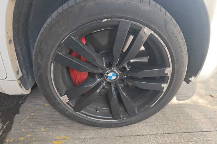 Used BMW X6 2010 X6 M Right Front Wheel Hub