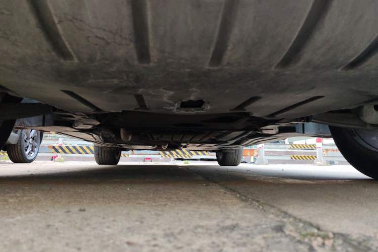 Used BMW X6 2011 xDrive35i Chassis Front