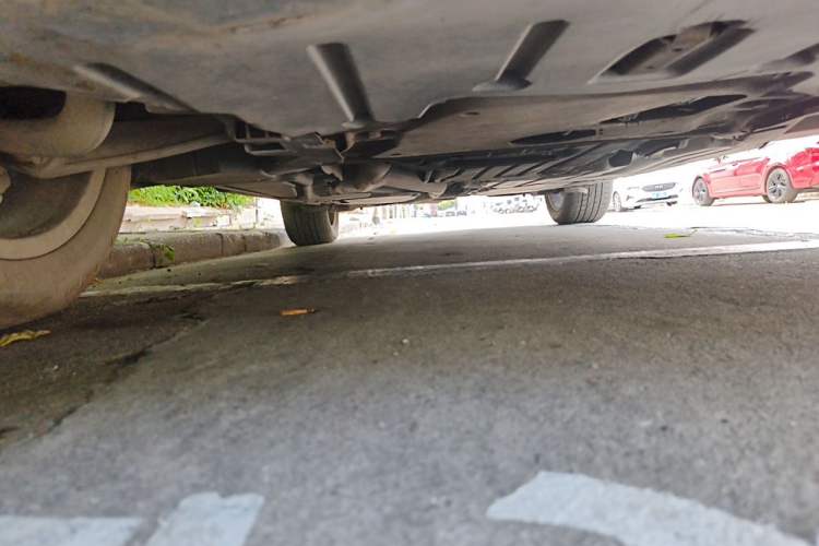 Used BMW X6 2011 xDrive35i Chassis Front