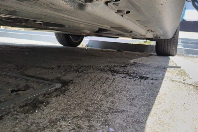 Used BMW X6 2011 xDrive35i Chassis Front Left