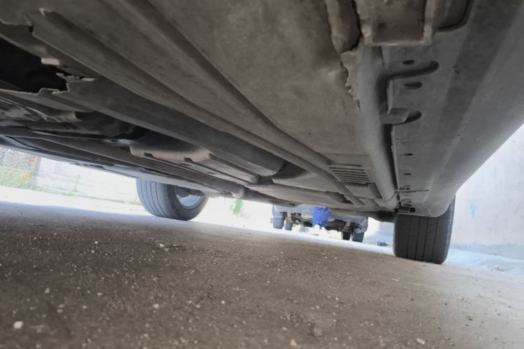 Used BMW X6 2011 xDrive35i Chassis Front Left