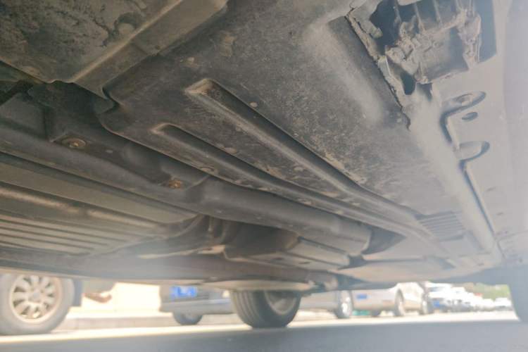 Used BMW X6 2011 xDrive35i Chassis Front Left