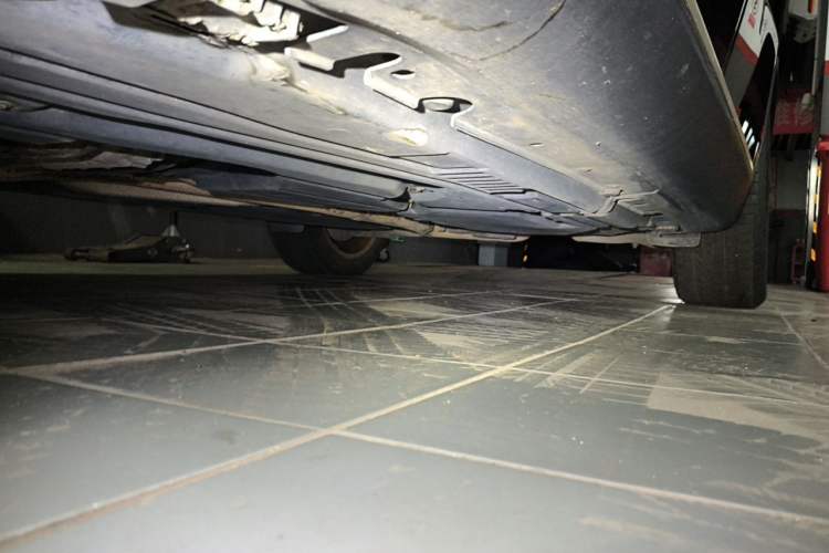 Used BMW X6 2011 xDrive35i Chassis Front Left