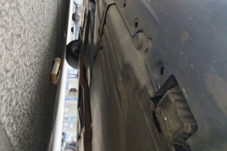 Used BMW X6 2011 xDrive35i Chassis Rear Left