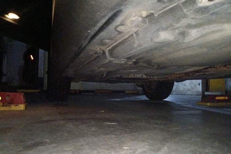 Used BMW X6 2011 xDrive35i Chassis Rear Left