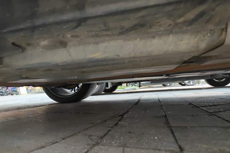 Used BMW X6  Chassis Rear Right