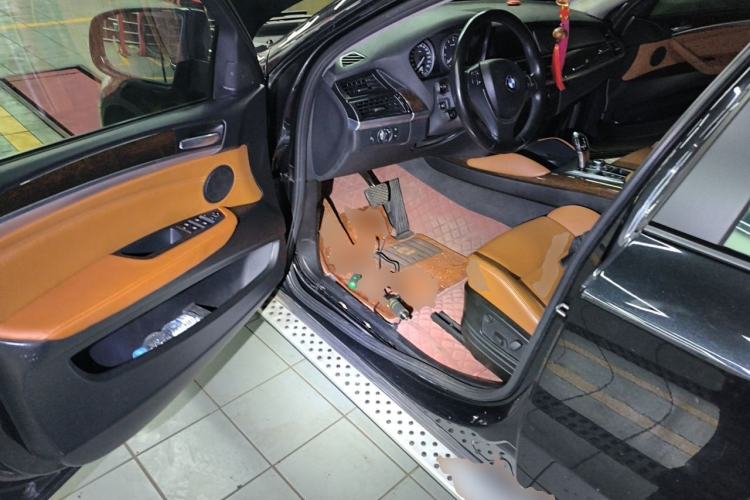 Used BMW X6 2011 xDrive35i Driver Seat