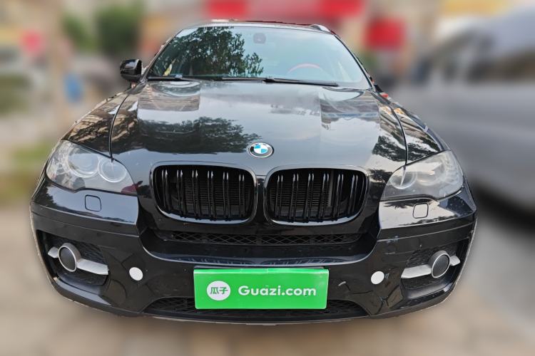 Used BMW X6  Front