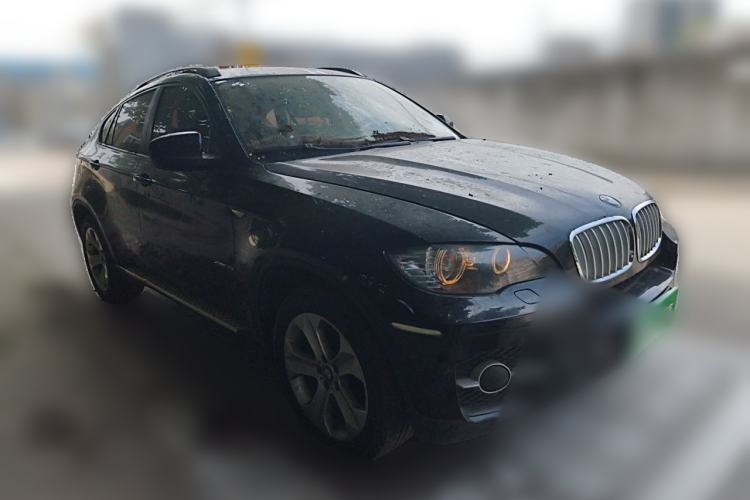 Used BMW X6 2011 xDrive35i Front Right 45 Deg
