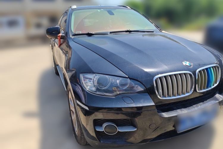 Used BMW X6 2011 xDrive35i Front Right 45 Deg
