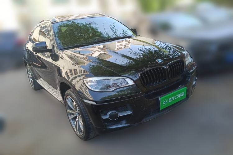 Used BMW X6 2011 xDrive35i Front Right 45 Deg