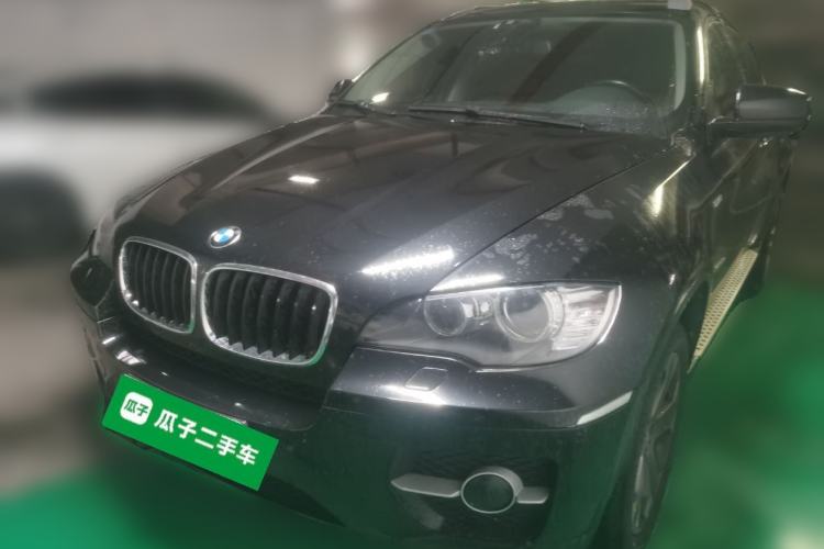 Used BMW X6 2011 xDrive35i Front Right 45 Deg