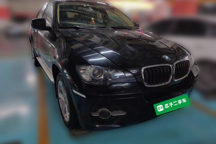 Used BMW X6 2011 xDrive35i Front Right 45 Deg