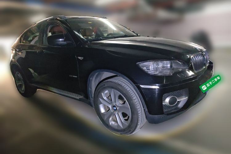 Used BMW X6 2011 xDrive35i Front Right 45 Deg