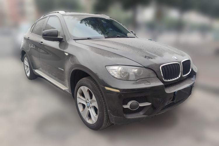 Used BMW X6 2011 xDrive35i Front Right 45 Deg