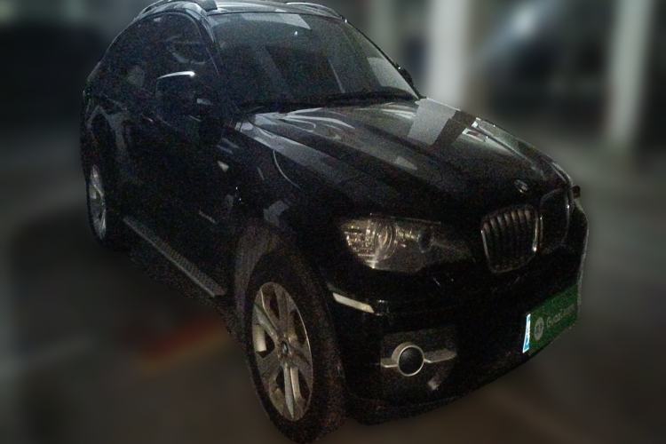 Used BMW X6 2011 xDrive35i Front Right 45 Deg
