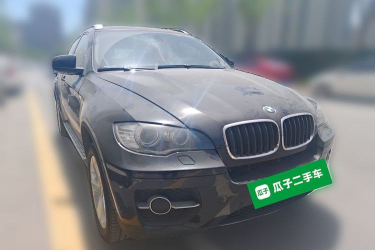 Used BMW X6 2011 xDrive35i Front Right 45 Deg