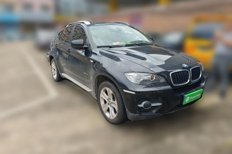 Used BMW X6 2011 xDrive35i Front Right 45 Deg