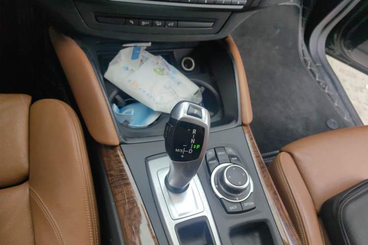 Used BMW X6 2011 xDrive35i Gear Lever