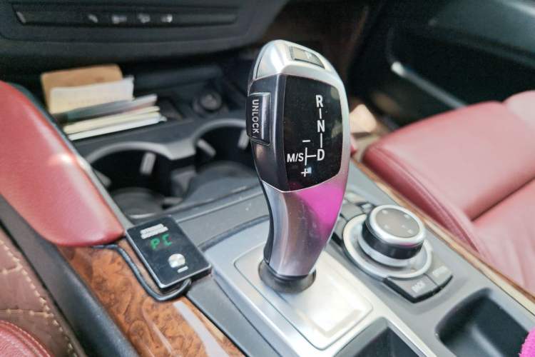 Used BMW X6 2011 xDrive35i Gear Lever