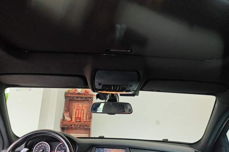 Used BMW X6 2011 xDrive35i Headliner