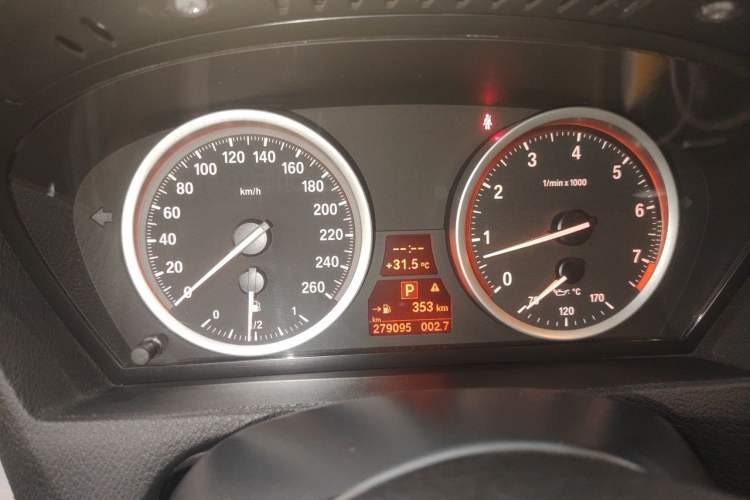 Used BMW X6 2011 xDrive35i Instrument Cluster