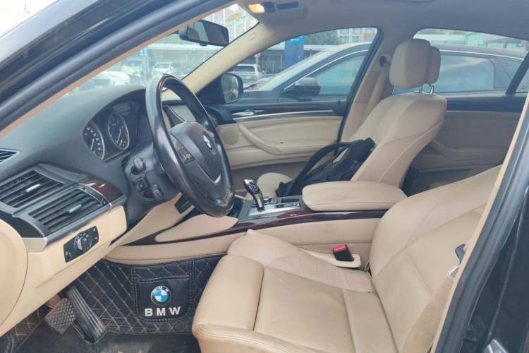 Used BMW X6 2011 xDrive35i Left Front Seat