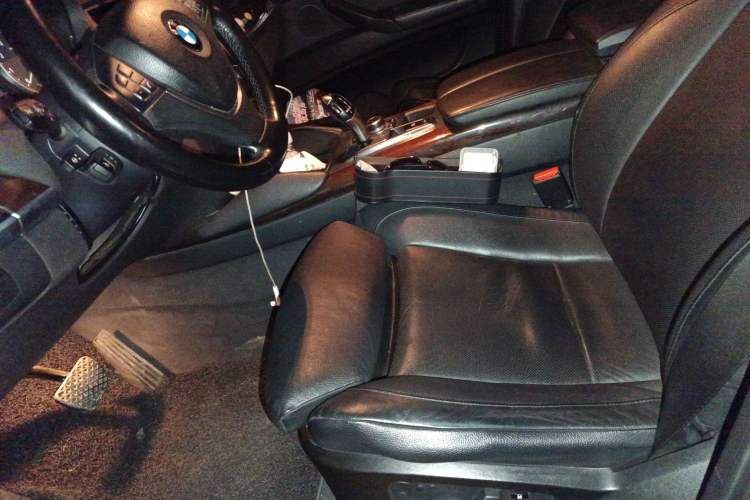 Used BMW X6 2011 xDrive35i Left Front Seat