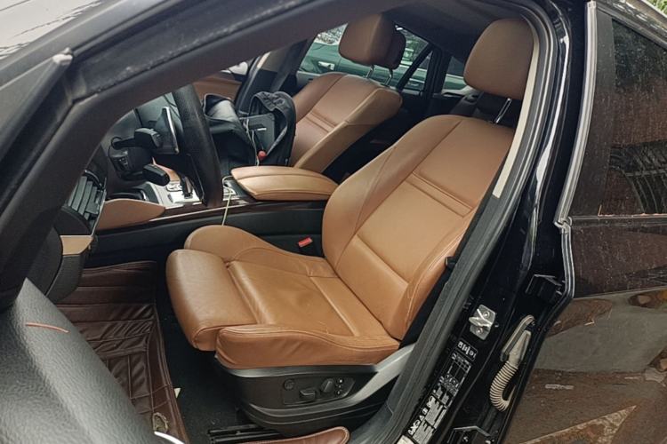 Used BMW X6 2011 xDrive35i Left Front Seat