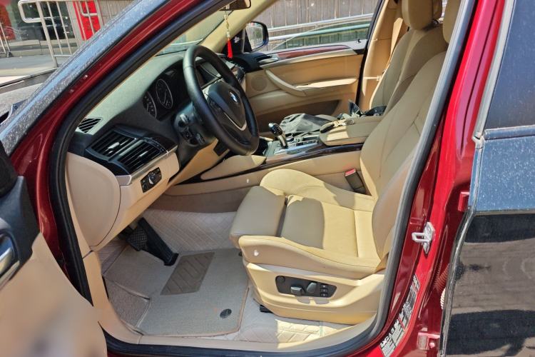 Used BMW X6 2011 xDrive35i Left Front Seat