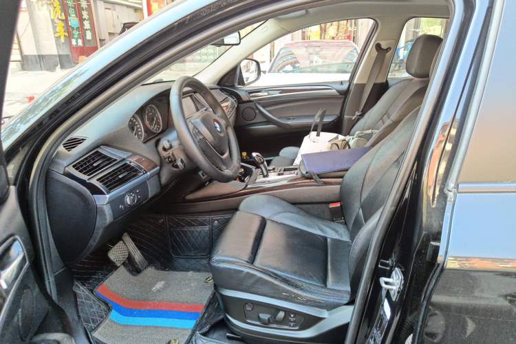 Used BMW X6 2011 xDrive35i Left Front Seat