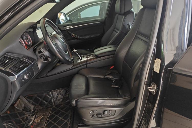 Used BMW X6 2011 xDrive35i Left Front Seat