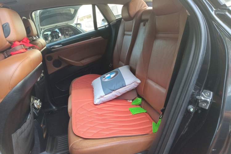 Used BMW X6 2011 xDrive35i Left Rear Seat