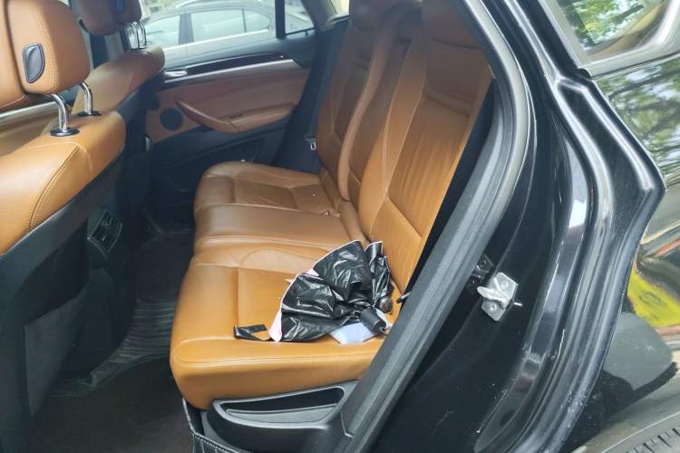 Used BMW X6 2011 xDrive35i Left Rear Seat