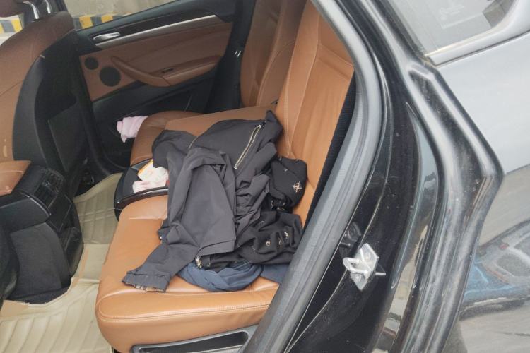 Used BMW X6 2011 xDrive35i Left Rear Seat