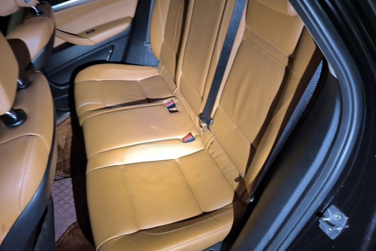 Used BMW X6 2011 xDrive35i Left Rear Seat