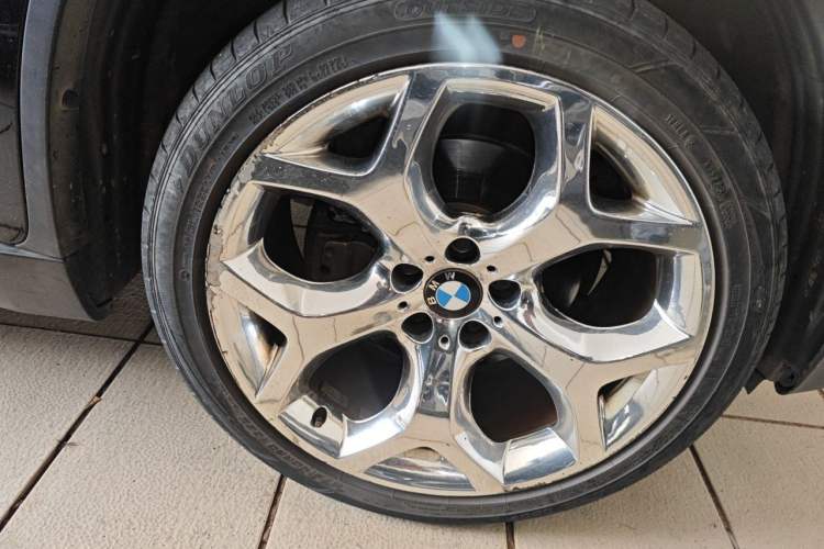 Used BMW X6 2011 xDrive35i Right Front Wheel Hub