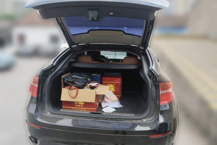 Used BMW X6 2011 xDrive35i Trunk