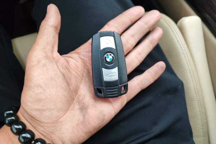 Used BMW X6 2011 xDrive35i Vehicle Key