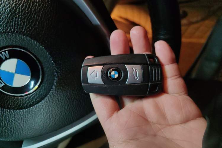 Used BMW X6 2011 xDrive35i Vehicle Key