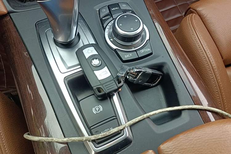Used BMW X6 2011 xDrive35i Vehicle Key